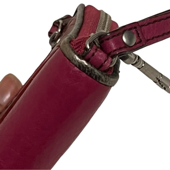 FOSSIL Multi Zip Around Embossed Leather Wristlet Wallet Red/Pink - Picture 6 of 13